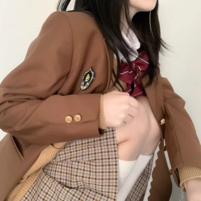 荒林艳骨